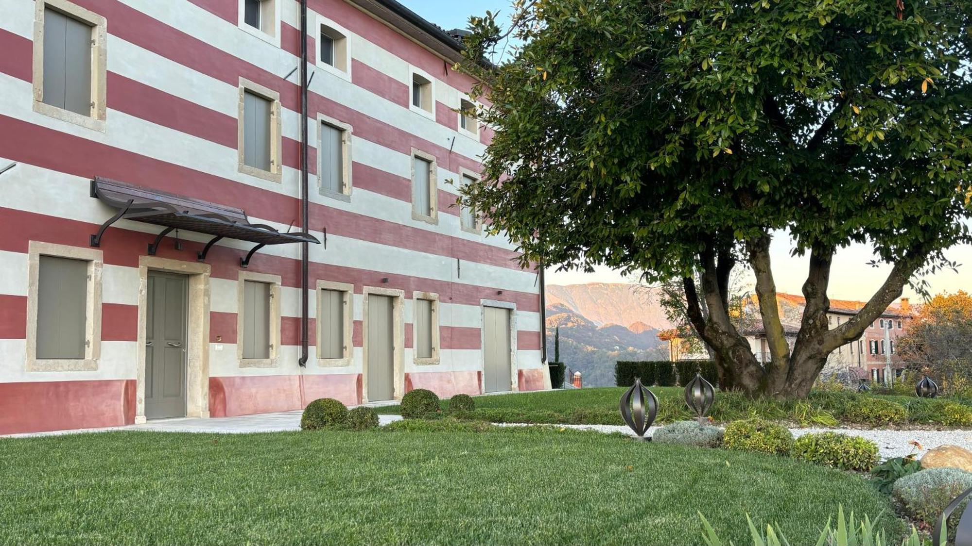 Tenuta Duchi Corbanus Corbanese Zewnętrze zdjęcie